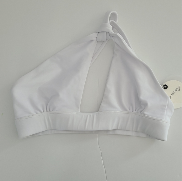 Tularosa Other - Tularosa bikini top in white with adjustable shoulder straps Size S